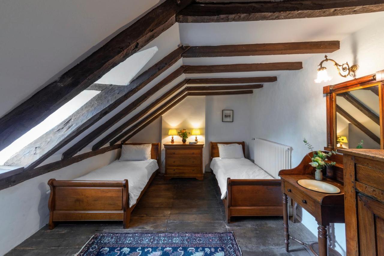 Château de La Garinie Lugan  Extérieur photo